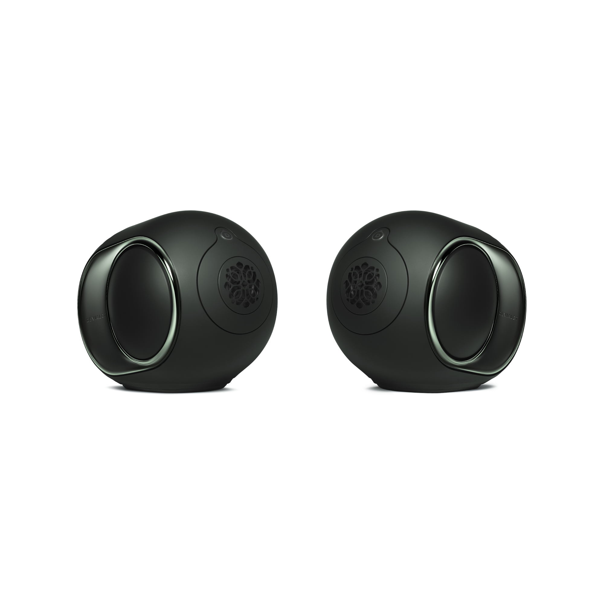 Phantom Ultimate 98 dB Stereo - パワフルな小型スピーカー